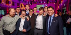 HDBW Absolventenfeier 2026 HDBW Absolventenfeier 2026 - Absolvent*innen mit Prof. Udo Lunz