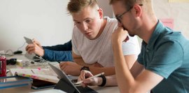 Lernatmosphäre HDBW - Teamarbeit der Studenten