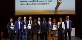 HDBW Absolventenfeier 2022 Wappenhalle - Absolvent*innen Digital Business Modelling & Entrepreneurship