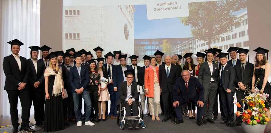 HDBW Absolventenfeier 2018 HDBW Absolventenfeier 2018 - Gruppenfoto der ersten HDBW Absolvent*innen