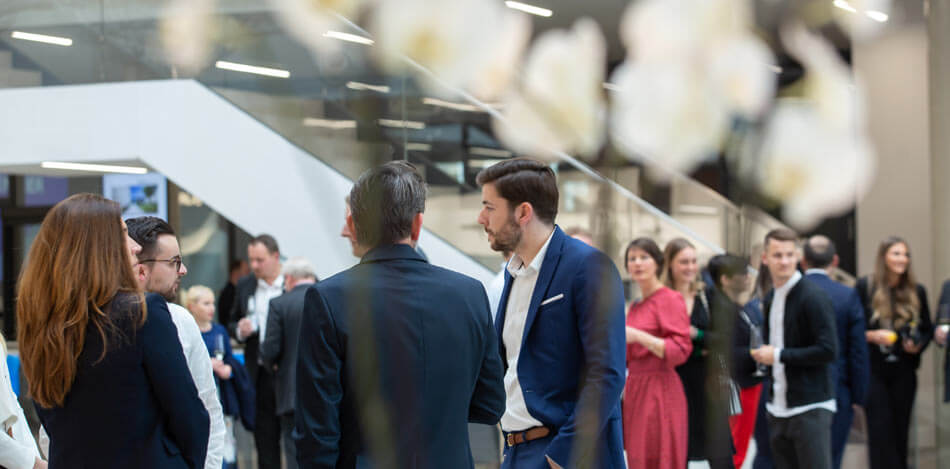 HDBW Absolventenfeier 2019 HDBW Absolventenfeier 2019 - Empfang Brainlab Foyer