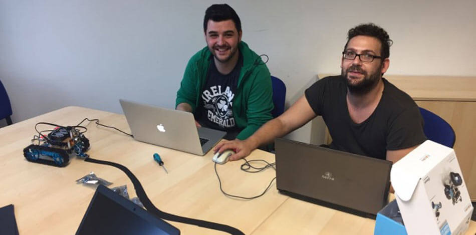 StudiumPlus Autonomes Fahren StudiumPlus Autonomes Fahren - HDBW-Studierende testen