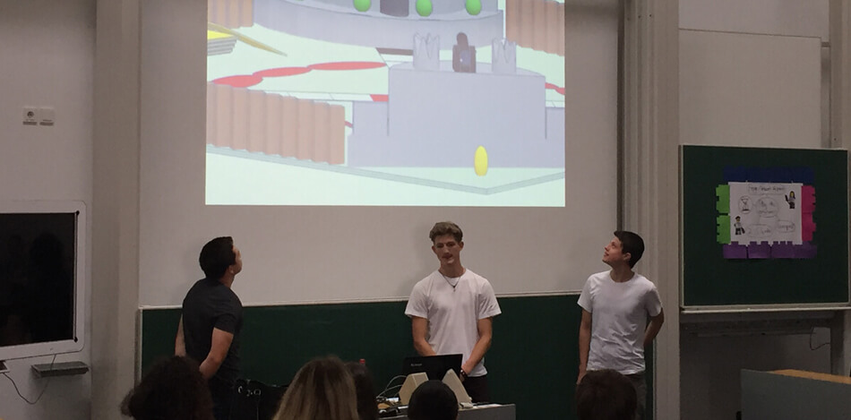 StudiumPlus Ideenmanagement StudiumPlus Ideenmanagement - Studierende bei der Abschlusspräsentation