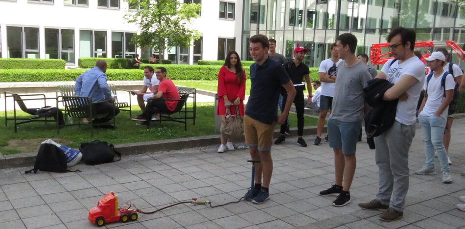 StudiumPlus Ideenmanagement StudiumPlus Ideenmanagement - Fahrzeuge mit alternativem Antrieb