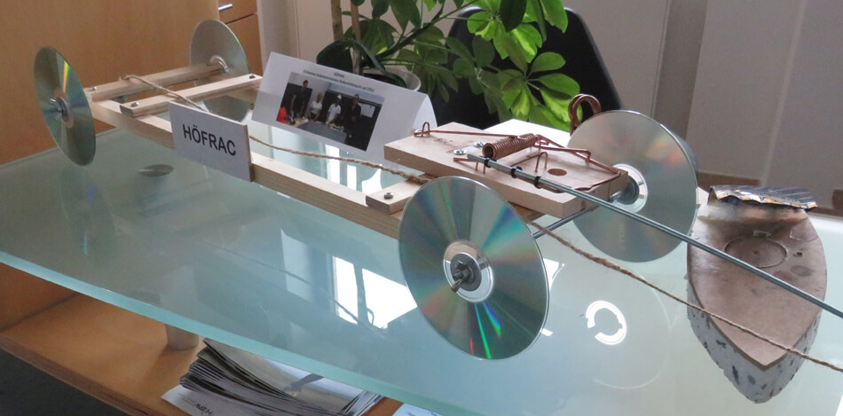 StudiumPlus Ideenmanagement StudiumPlus Ideenmanagement - Fahrzeug mit alternativem Antrieb