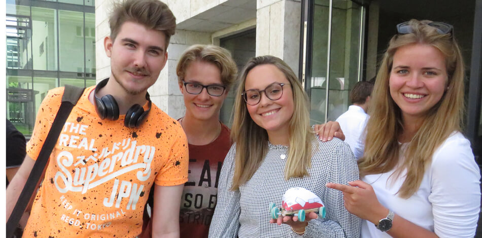 StudiumPlus Ideenmanagement StudiumPlus Ideenmanagement - Fahrzeugmodell einer Studiengruppe