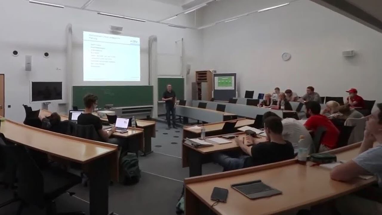 zum Laden des Video bitte anklicken Platzhalter